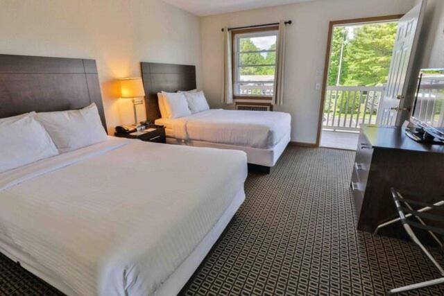 Nader'S Motel & Suites Ludington Exteriör bild
